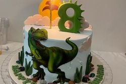 Dinosaur cake 8