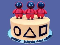 Squid Game Cake 