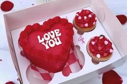 Valentine Day Cake 5