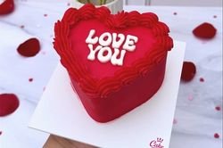 Valentine Cake 4