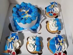 Sonic Bento with Cupcakes