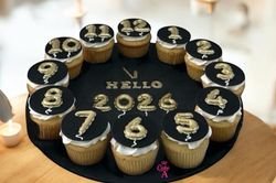 New Year Cupcake 5
